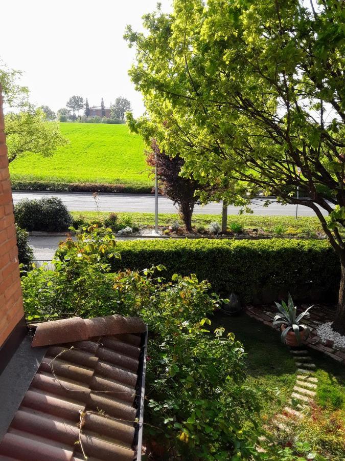 B&B La Rosa Gialla Maranello Kültér fotó